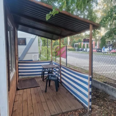 Domek Glamping Na Polu Kempingowym Okuninka Exterior photo